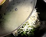 もう一品に♪ 豆苗&モヤシ&ツナ玉子とじ作り方2写真