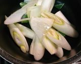 長ねぎたっぷりキムチ味噌汁作り方1写真