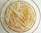 うどのきんぴら作り方1写真
