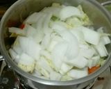 鶏肉と豆乳味噌スープ作り方1写真