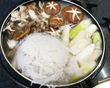 ヘルシー白滝豚三枚肉とキノコ味噌鍋作り方5写真
