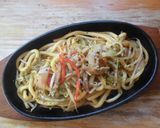 焼豚ともやしの焼きうどん♪作り方3写真