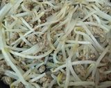 簡単＊ピリ辛もやしそぼろ丼＊子供とりわけ作り方3写真