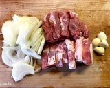 豚バラ肉の粒マスタード煮作り方1写真