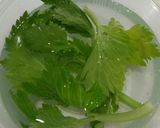 セロリの葉で♪クリームチーズの生ハムまき作り方2写真