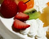 誕生日ケーキ　…フルーツいっぱい…作り方9写真