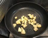 簡単！じゃがいものマヨコンソメ炒め☆作り方1写真