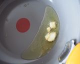 鯖水煮缶とトマトホール缶の贅沢節約パスタ作り方1写真