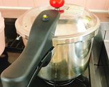 staubでしっとりほろやわ牛すじ土手煮作り方2写真