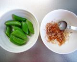 スナップエンドウの梅おかか和え作り方1写真