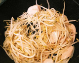 材料3つで節約！もやしと魚ニソの卵あん作り方3写真