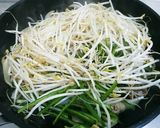 豚肉ともやしのオイスター炒め作り方7写真