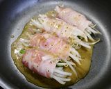 糖質オフ！もやしの豚バラ巻き☆味噌蒸し作り方3写真