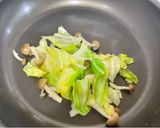 鮭フレークでワンパンクリームパスタ作り方2写真