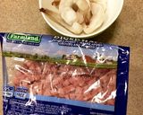 タイ人直伝！トムヤムサラダ麺作り方1写真