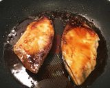 フライパンでぶりの照り焼き作り方3写真