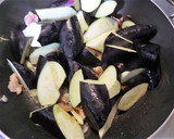 生七味とうがらしで、長茄子のごま油炒め作り方3写真