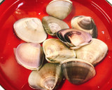 ⭐️ 旨味たっぷりのハマグリの酒蒸し！作り方1写真