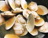 ⭐️ 旨味たっぷりのハマグリの酒蒸し!作り方3写真