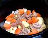 バーミキュラ（無水調理）で2人分肉じゃが作り方3写真