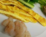 おっさんの冷凍エビ胡瓜葉野菜卵の巻き寿司作り方21写真