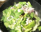 イカとキャベツ&葉玉ねぎの炒め物作り方5写真