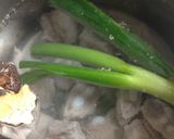 豚パイカ(軟骨)と白きくらげの麺線作り方2写真