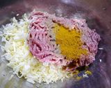 簡単！餃子風☆キャベツメンチカツ作り方1写真