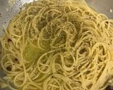 アーリオオーリオ•ペペロンチーノ作り方4写真