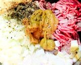 ハンバーグの隠し味はコレで決まり！！！作り方1写真