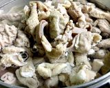 激ウマ!?築地場外で食べるホルモン丼作り方1写真