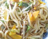 冷蔵庫の残り物で作るエスニック焼きうどん作り方15写真