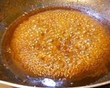豚肩ロースブロックを茹でて焼いて煮て。作り方8写真