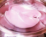 湯煎でしっとりで柔らかい鶏ハム作り方3写真