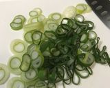 ゴマ油と麺つゆで♪パパっと蕎麦の焼きそば作り方1写真