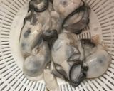 牡蠣のキムチ鍋☆ひらひら大根鍋作り方1写真