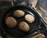 卵・パン粉なし！ジューシーハンバーグ♪作り方6写真