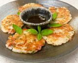 カニカマとごろごろ長芋のお焼き作り方7写真