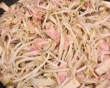 キノコともやしとベーコン炒め作り方3写真