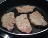 リンゴとシードルで☆豚肉のソテー作り方1写真