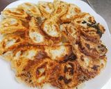 ママ餃子！野菜たっぷり焼き餃子作り方14写真