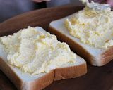 カフェ風　卵たっぷり厚焼きピザトースト作り方3写真