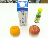 ブレンダーでオレンジとリンゴのスムージー作り方1写真