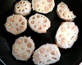 残りのハンバーグのたねで蓮根のはさみ揚げ作り方4写真