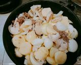☆簡単！ひき肉と鶏むねの肉じゃが☆作り方6写真