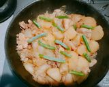 ☆簡単！ひき肉と鶏むねの肉じゃが☆作り方9写真
