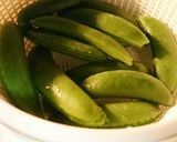 スナップエンドウとカニかまのポテトサラダ作り方1写真