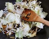 アカヤマドリ等きのこ4種と野菜の油炒め作り方8写真
