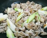 カキ醤油メンツユで豚バラ肉長ネギ照り焼き作り方3写真