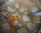 簡単やわらか肉団子の味噌汁作り方5写真